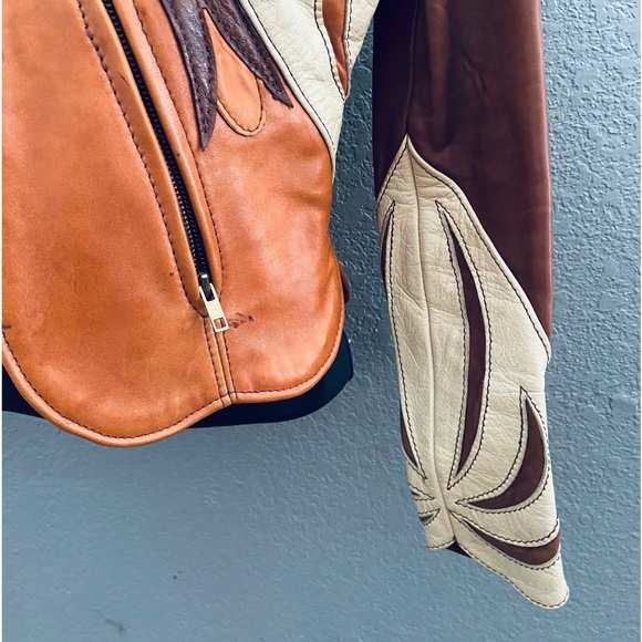 East West Musical Instruments Vintage late 60s early 70s Soft Leather Jacket! - Picture 5 of 10